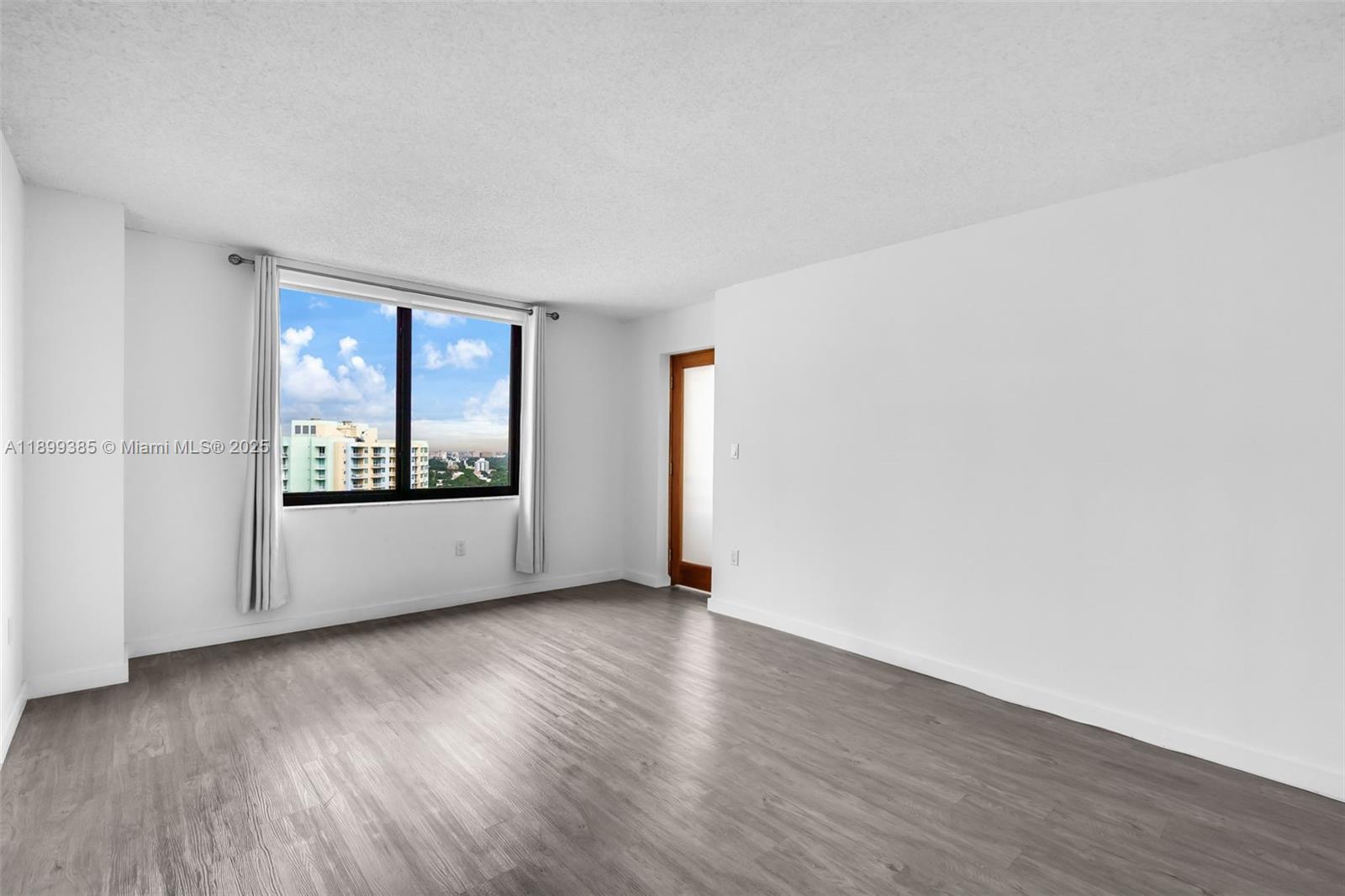 2333 Brickell Ave #PH208, Miami FL 33129