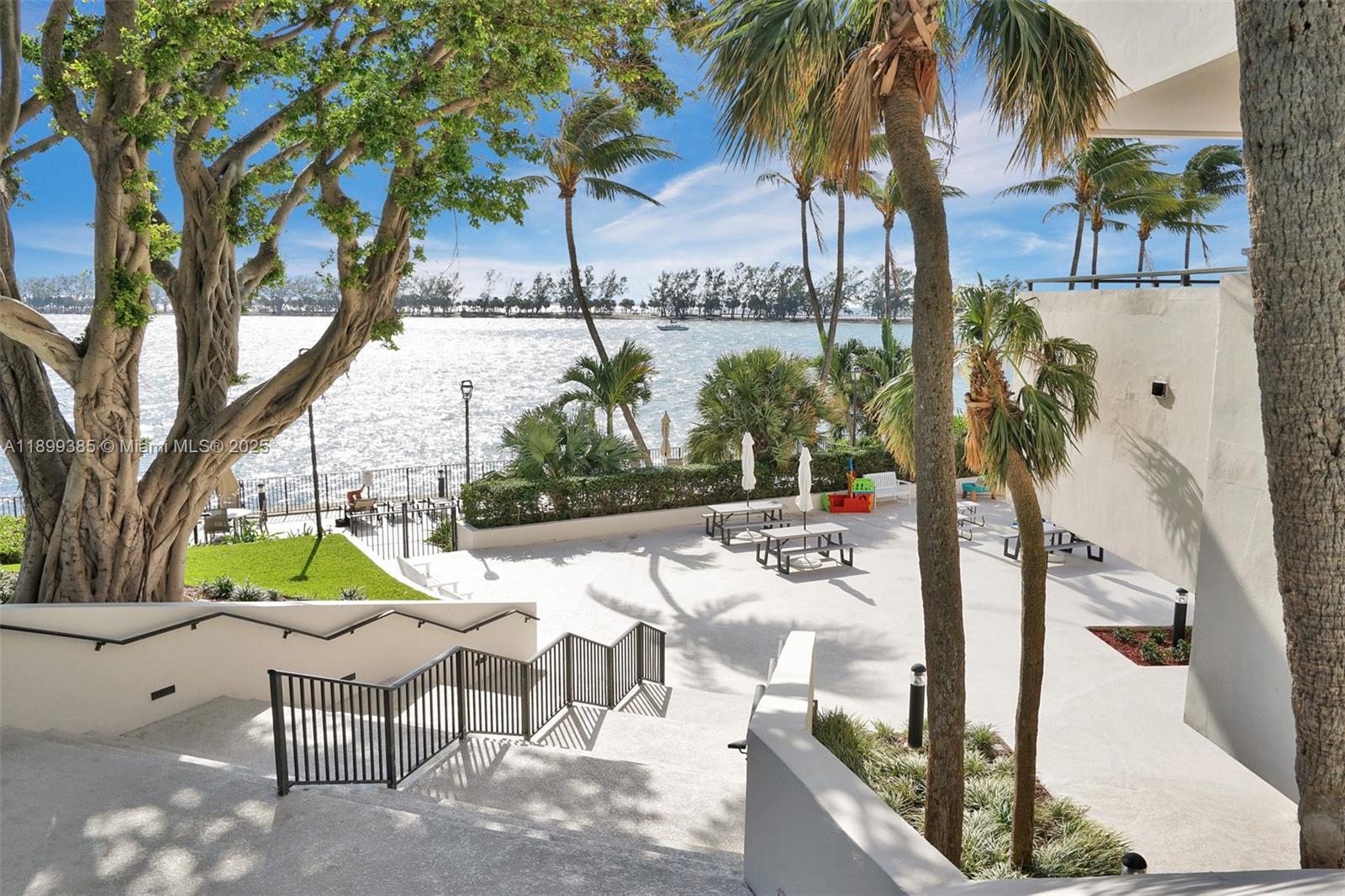 2333 Brickell Ave #PH208, Miami FL 33129