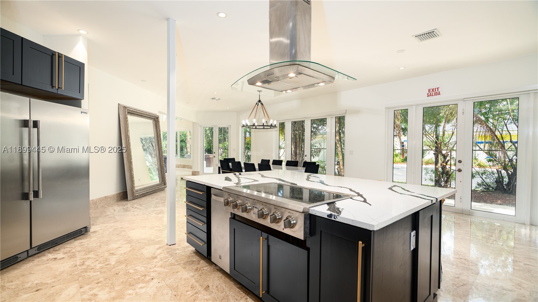 112 NW 14th Way, Dania Beach FL 33004