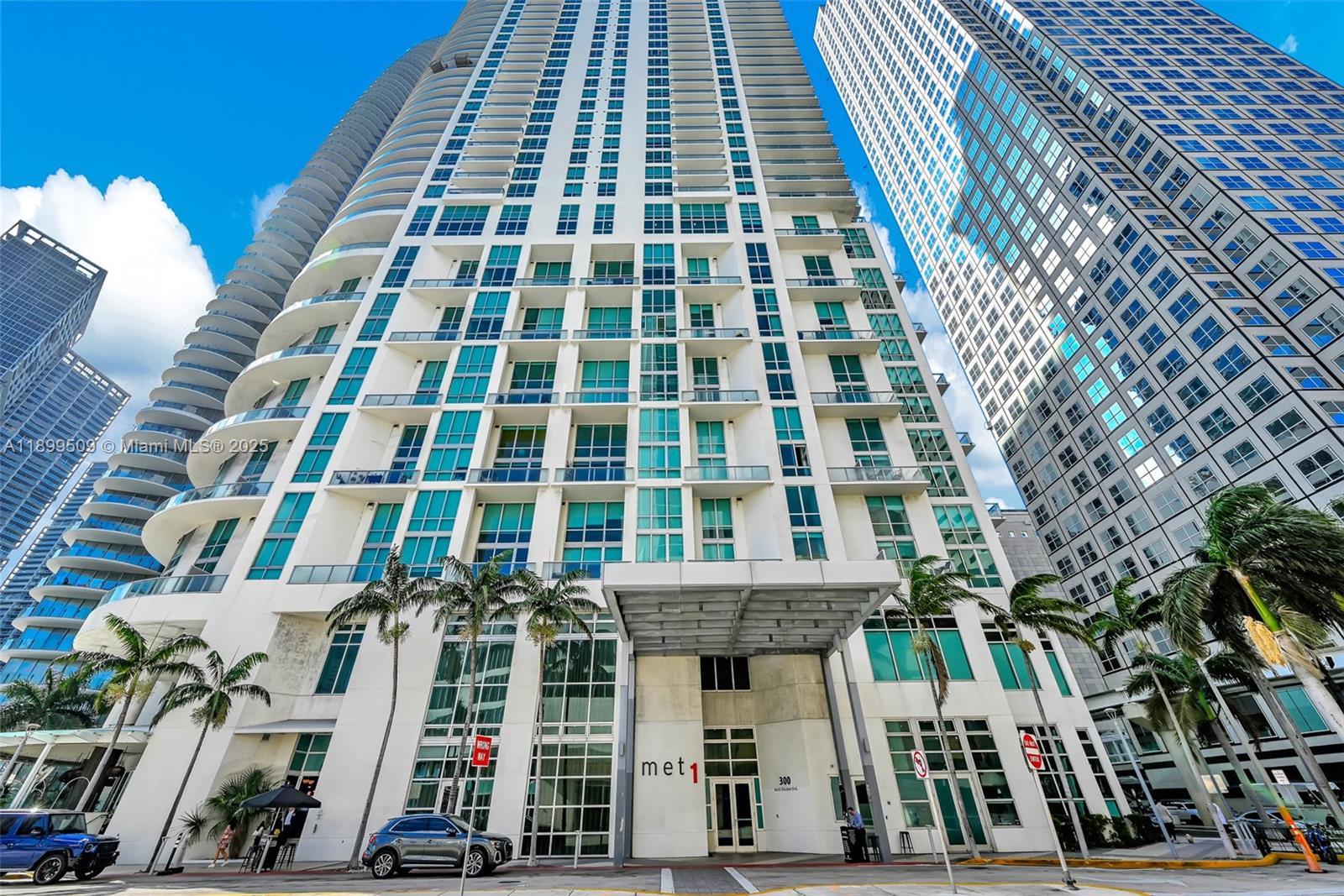 300 S Biscayne Blvd #L-1232, Miami FL 33131