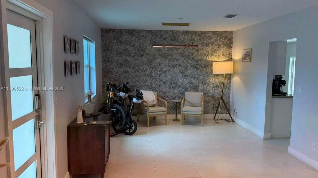 10761 SW 165th St, Miami FL 33157