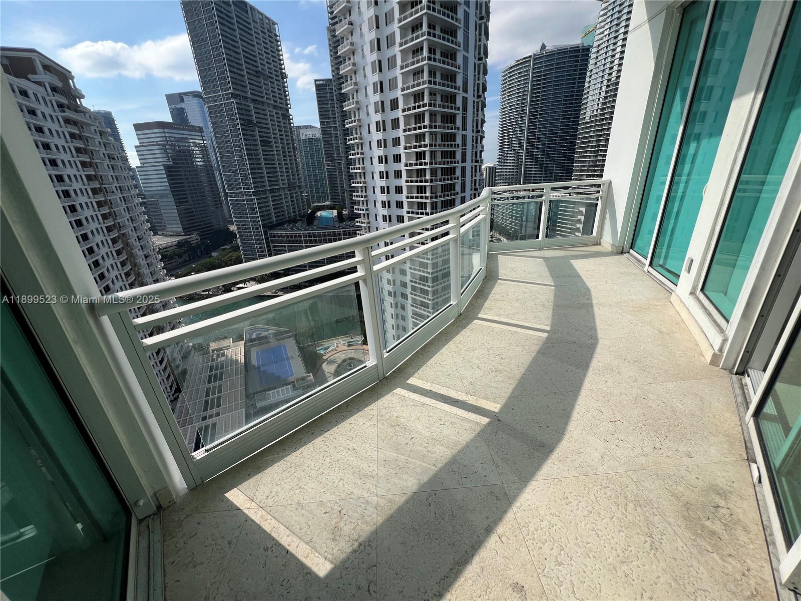900 Brickell Key Blvd #2205, Miami FL 33131