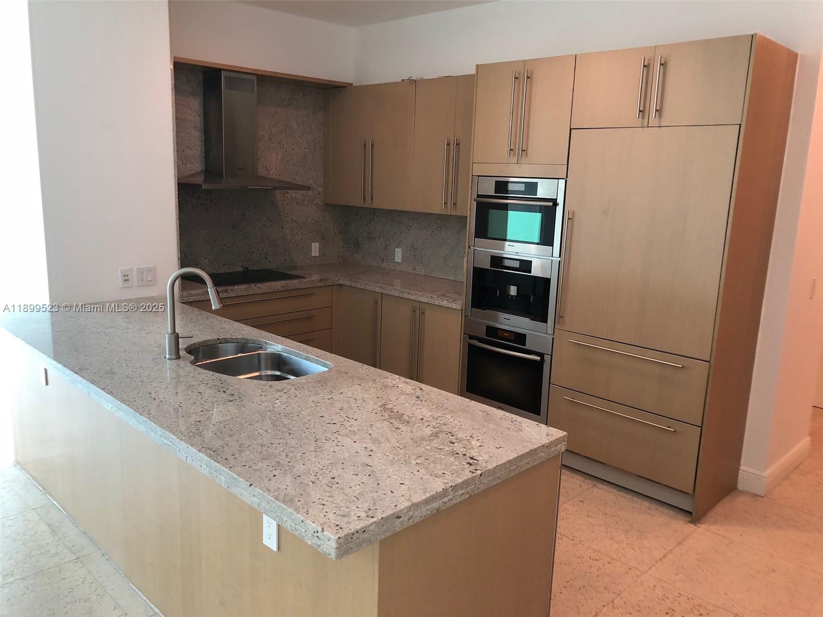 900 Brickell Key Blvd #2205, Miami FL 33131