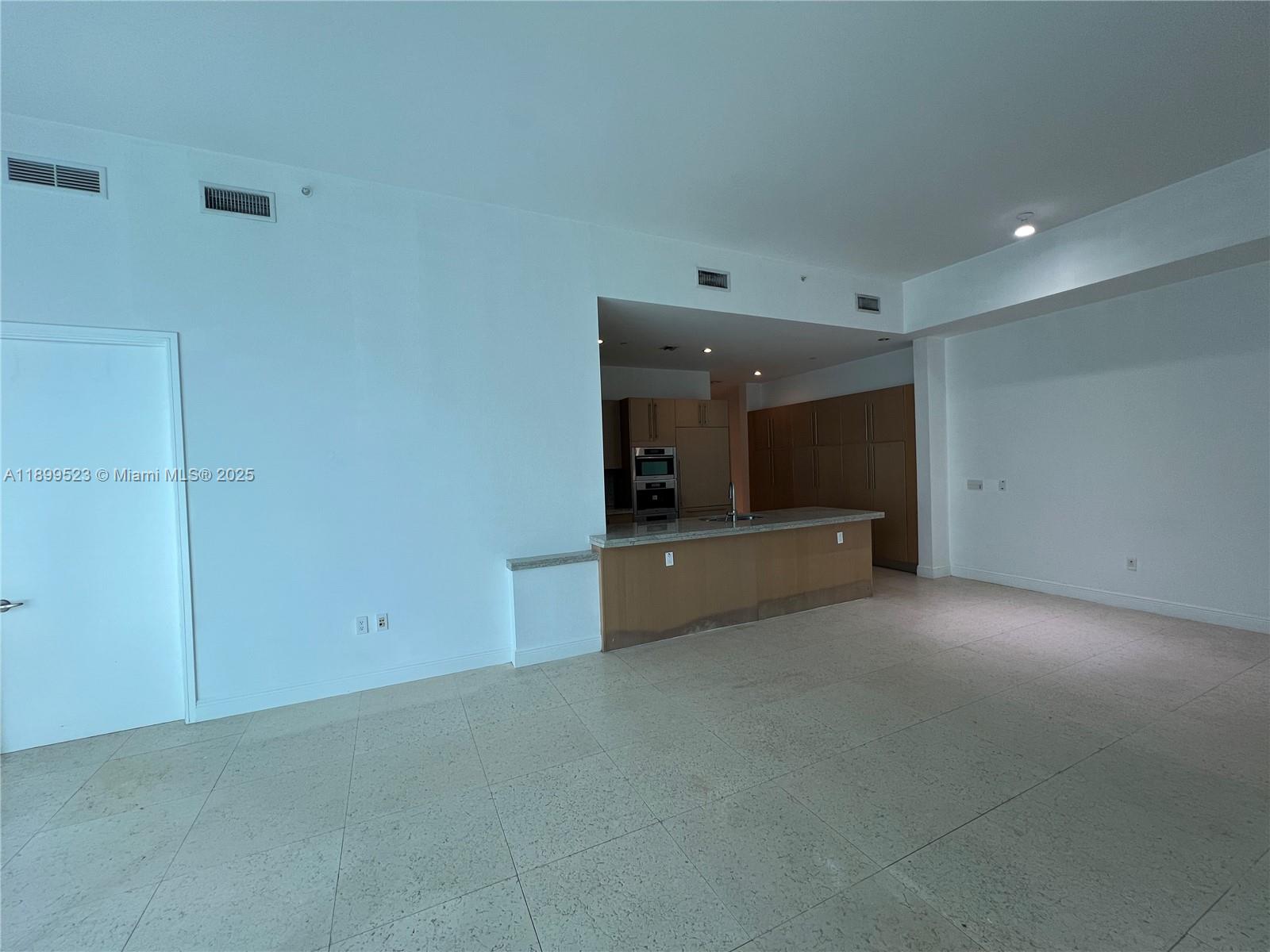 900 Brickell Key Blvd #2205, Miami FL 33131