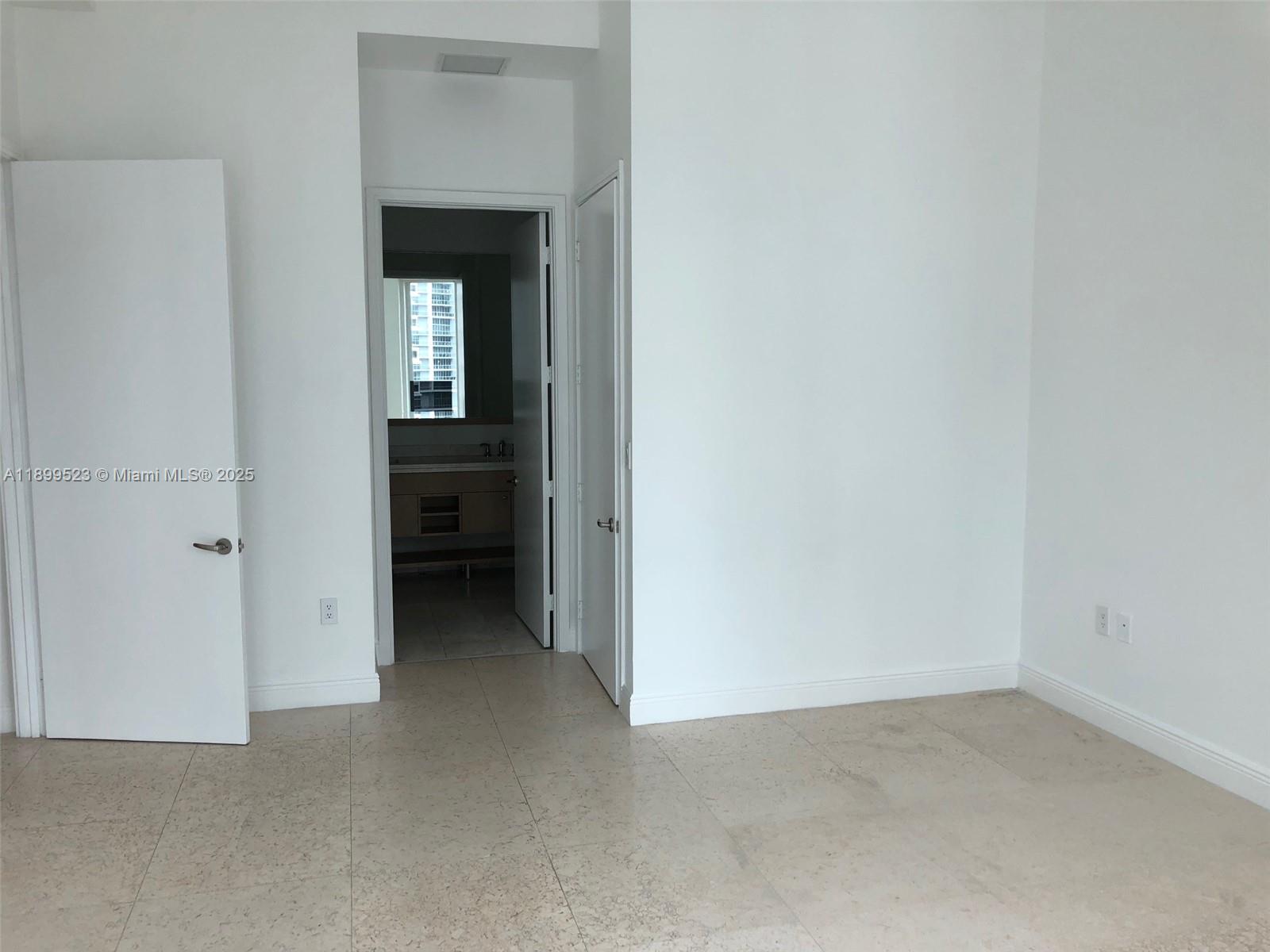 900 Brickell Key Blvd #2205, Miami FL 33131