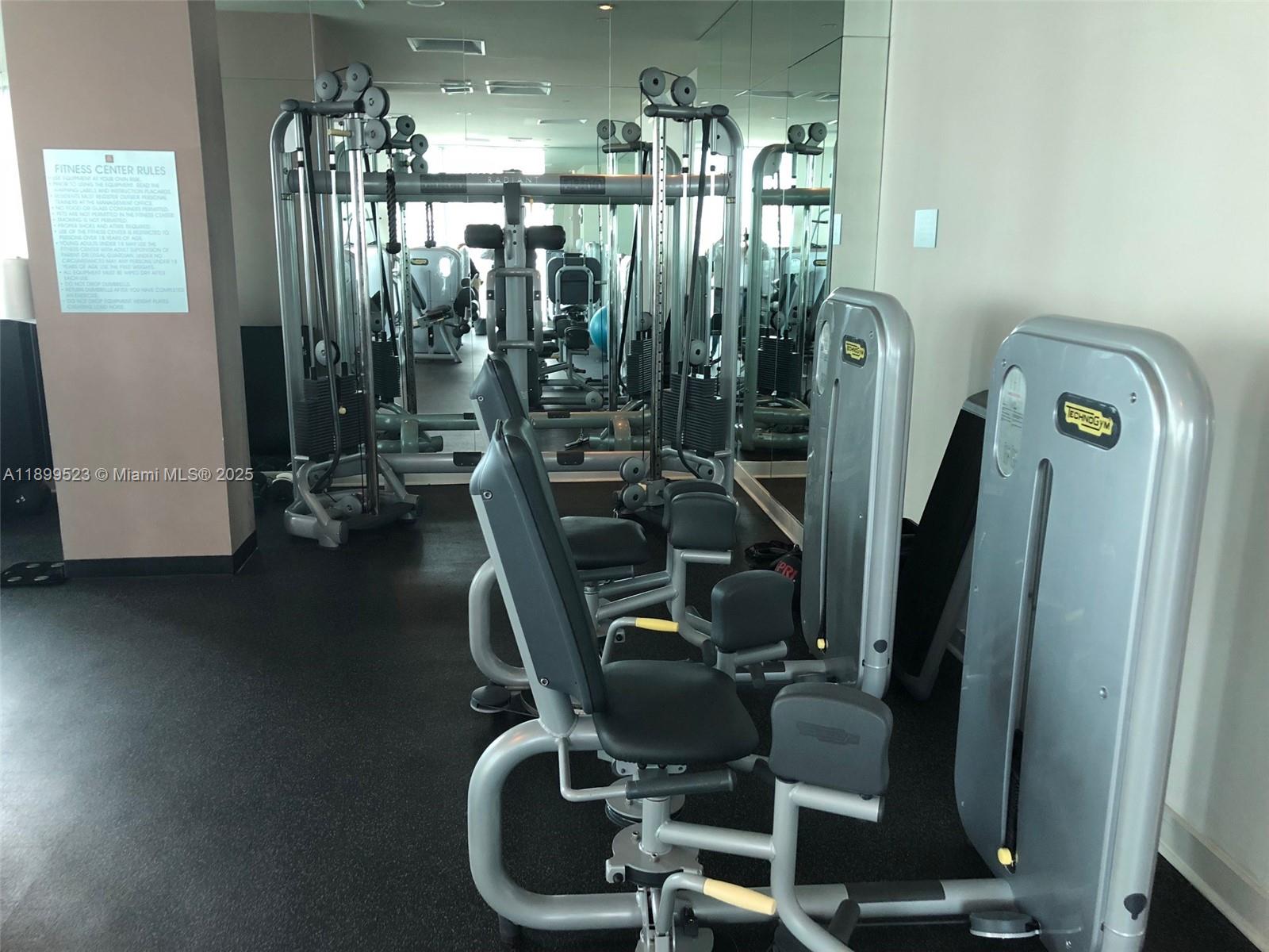900 Brickell Key Blvd #2205, Miami FL 33131