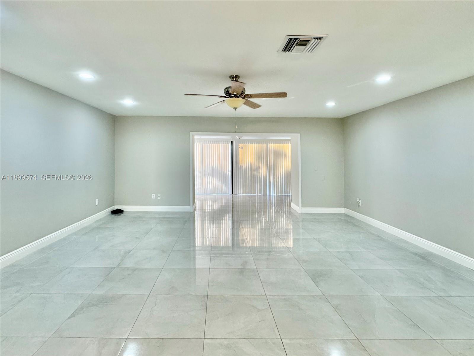 21643 Cypress Rd #14D, Boca Raton FL 33433