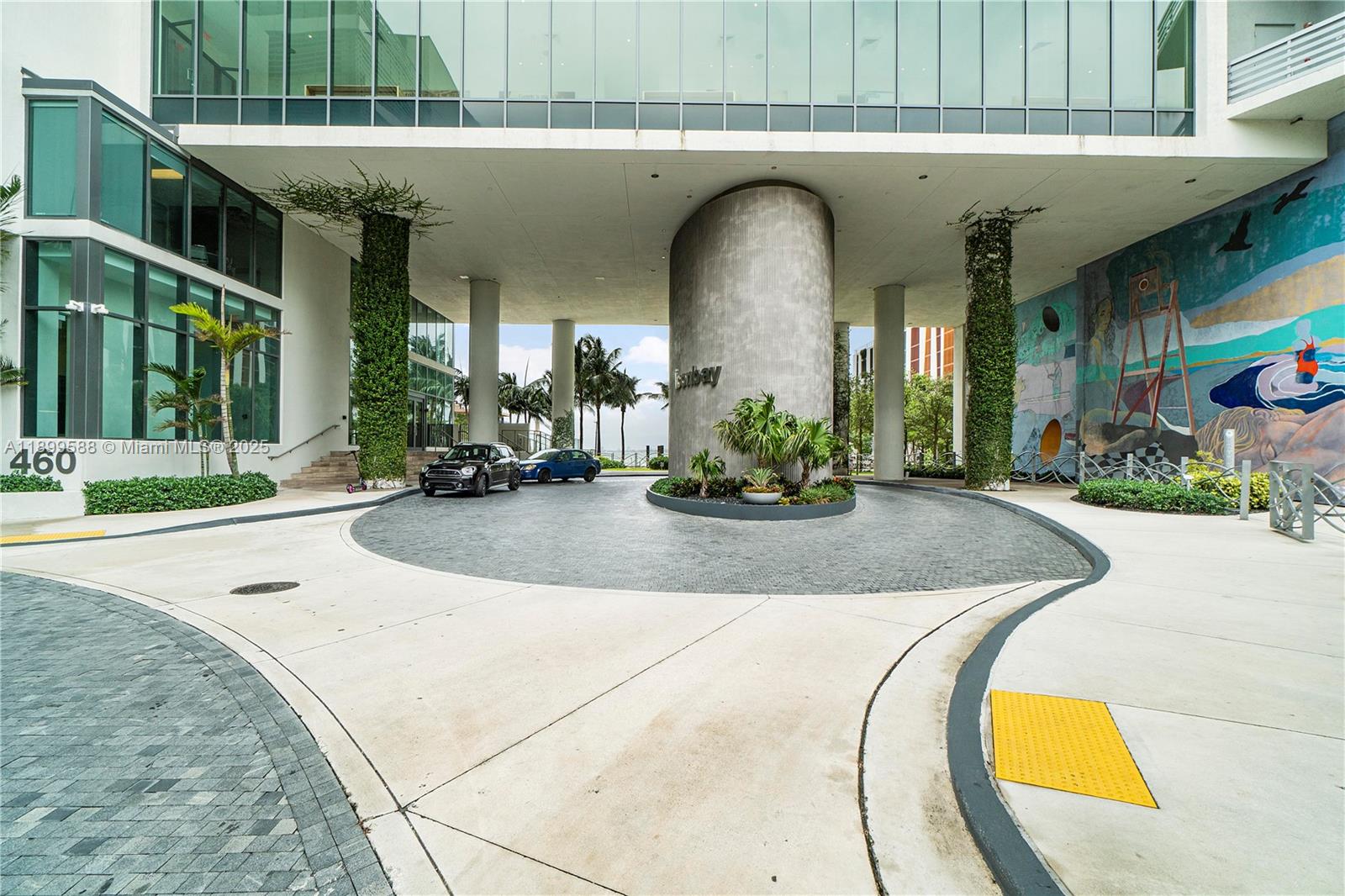 460 NE 28th St #2103, Miami FL 33137