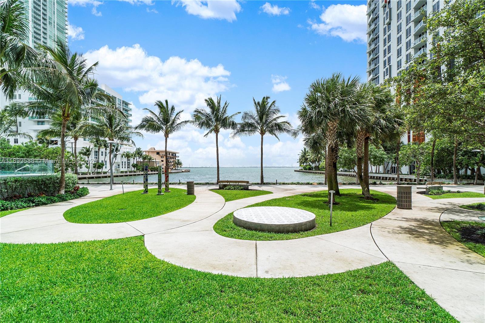 460 NE 28th St #2103, Miami FL 33137