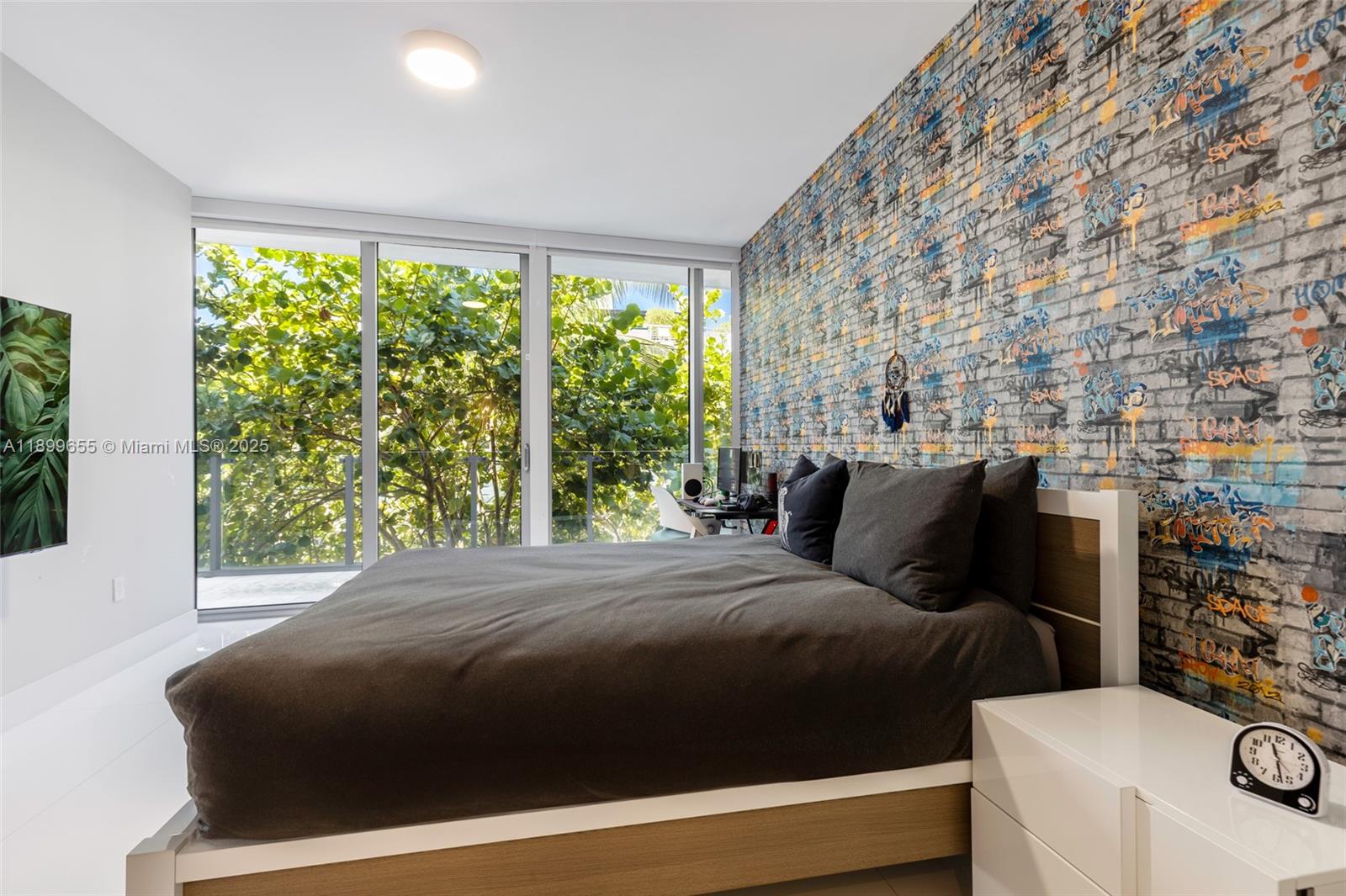 1 Collins Ave #207, Miami Beach FL 33139