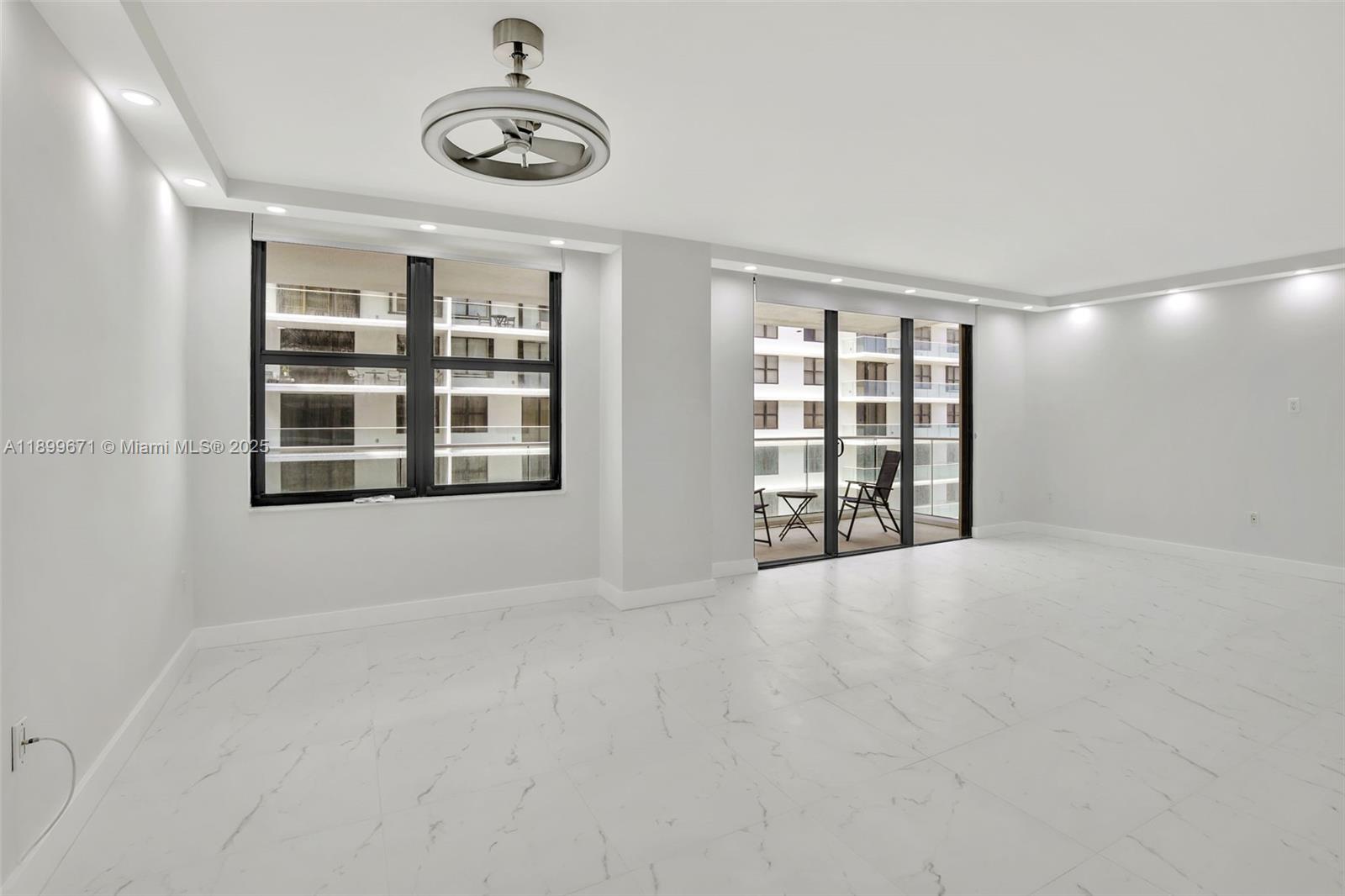 9801 Collins Ave #15X, Bal Harbour FL 33154