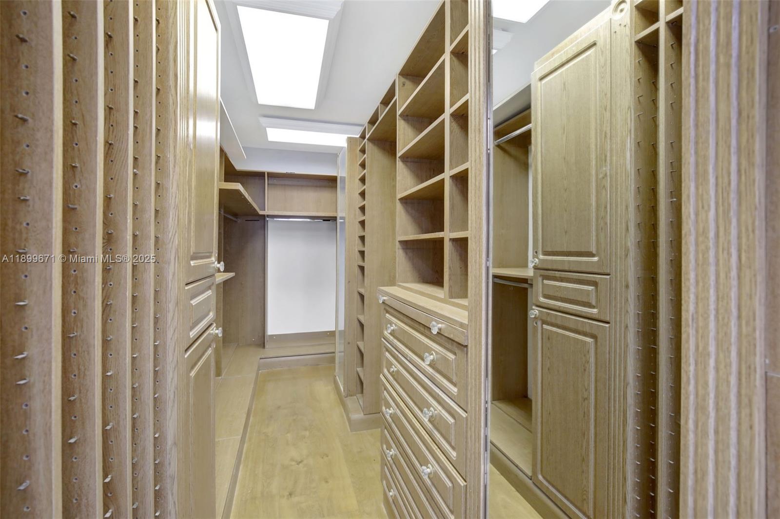 9801 Collins Ave #15X, Bal Harbour FL 33154