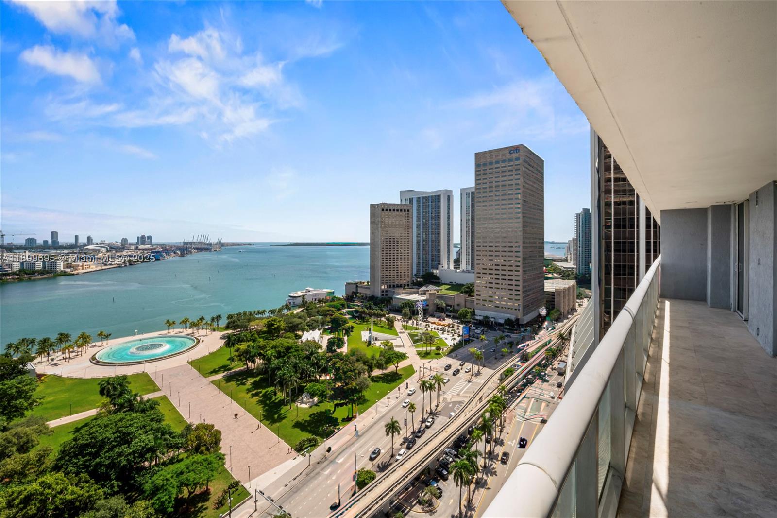 50 Biscayne Blvd #2308, Miami FL 33132