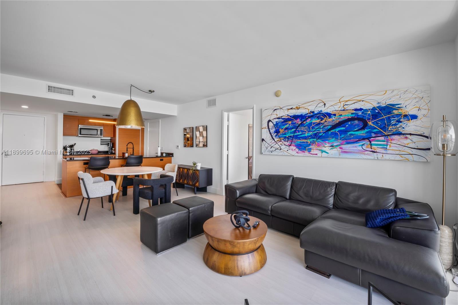 50 Biscayne Blvd #2308, Miami FL 33132