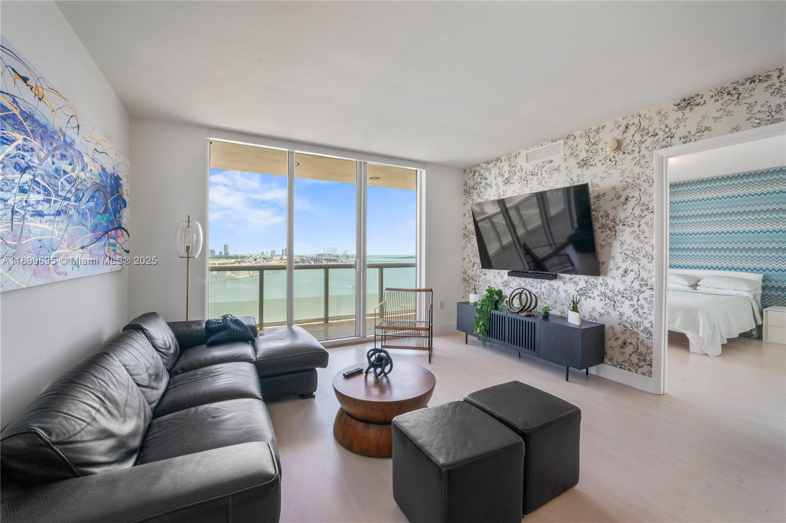 50 Biscayne Blvd #2308, Miami FL 33132