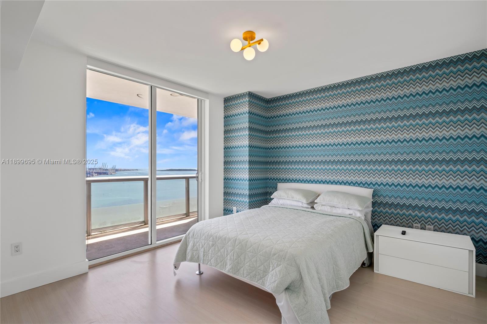 50 Biscayne Blvd #2308, Miami FL 33132