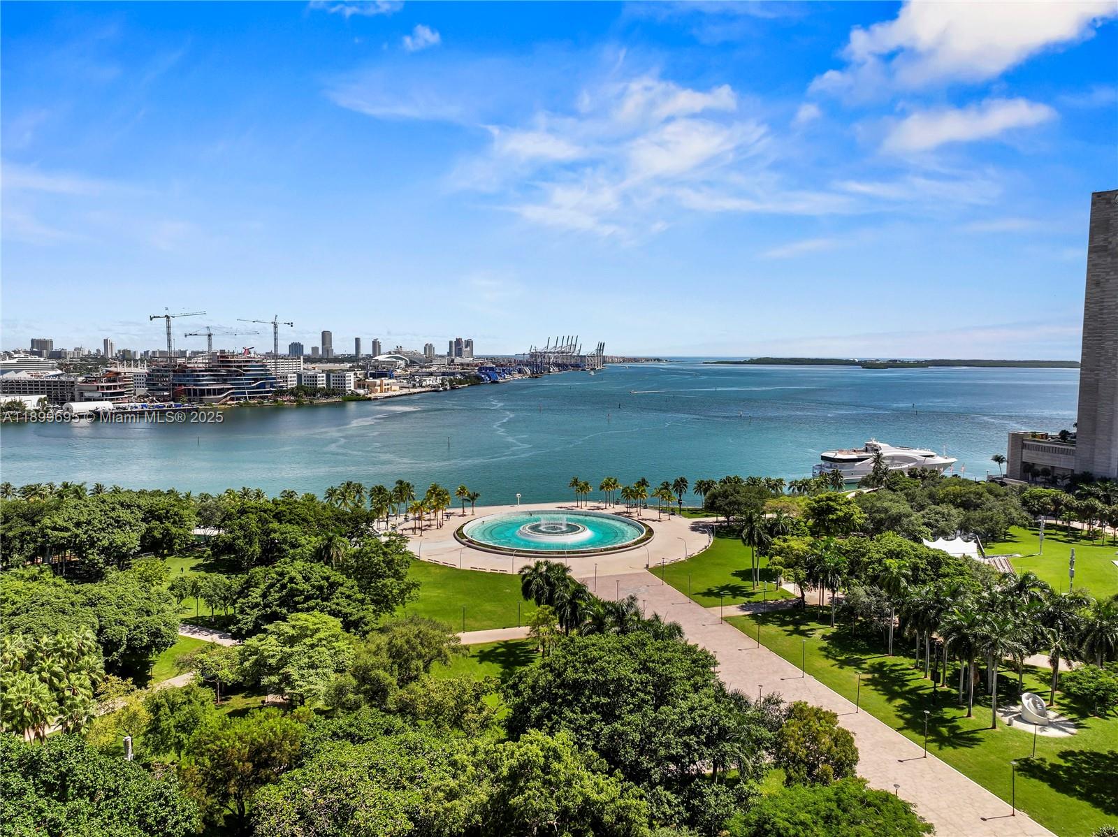 50 Biscayne Blvd #2308, Miami FL 33132