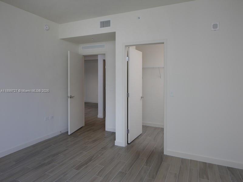 999 SW 1st Ave #2016, Miami FL 33130
