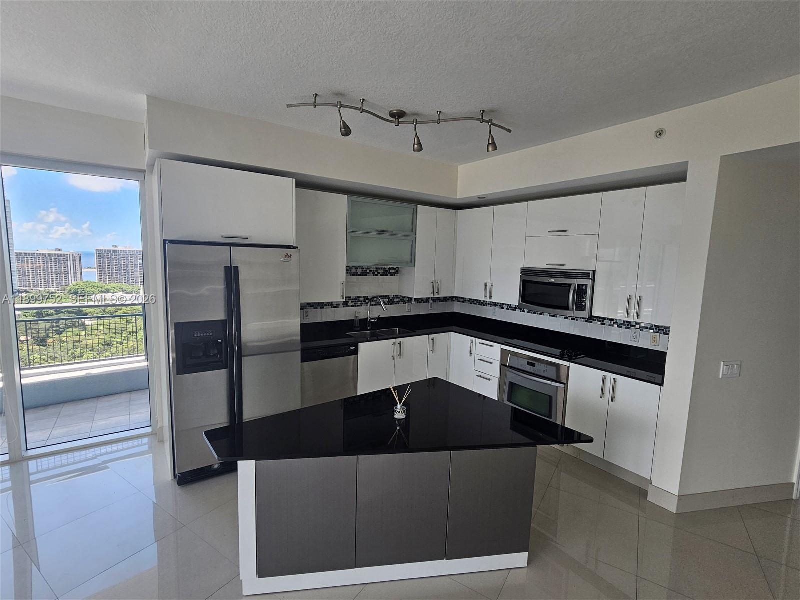 60 SW 13 St #1900, Miami FL 33130