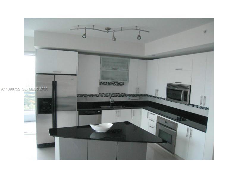 60 SW 13 St #1900, Miami FL 33130