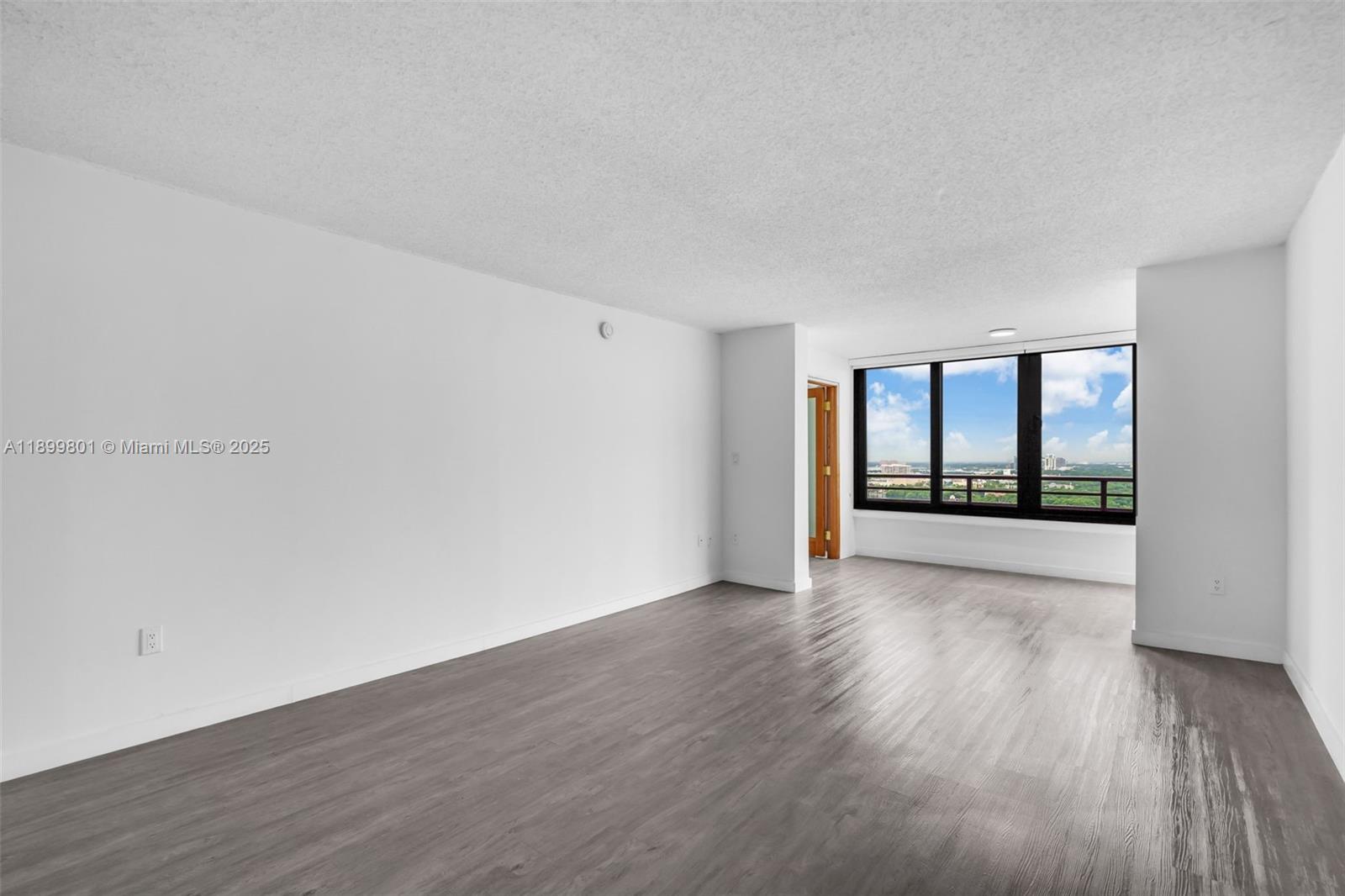 2333 Brickell Ave #PH208, Miami FL 33129
