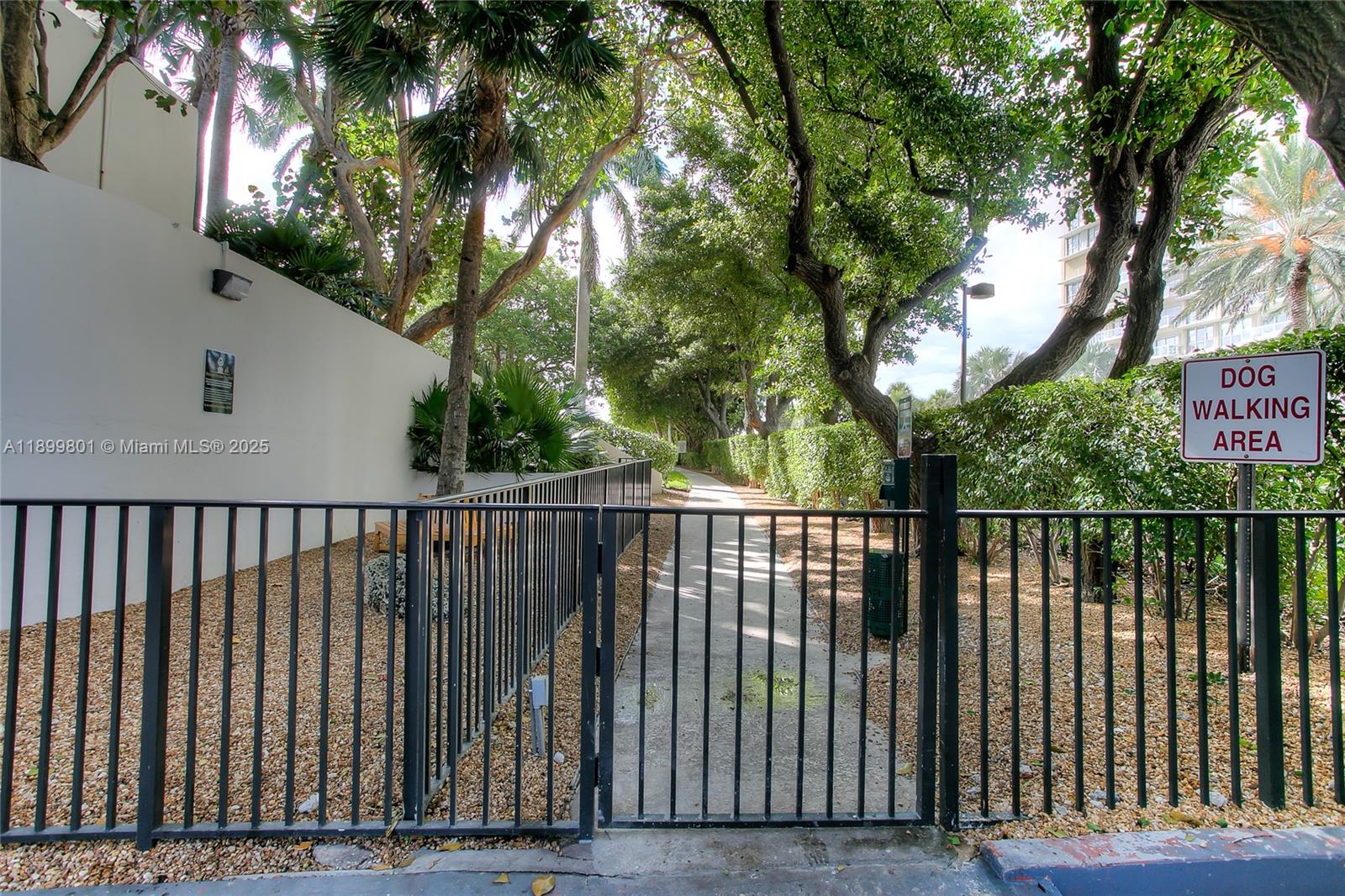 2333 Brickell Ave #PH208, Miami FL 33129