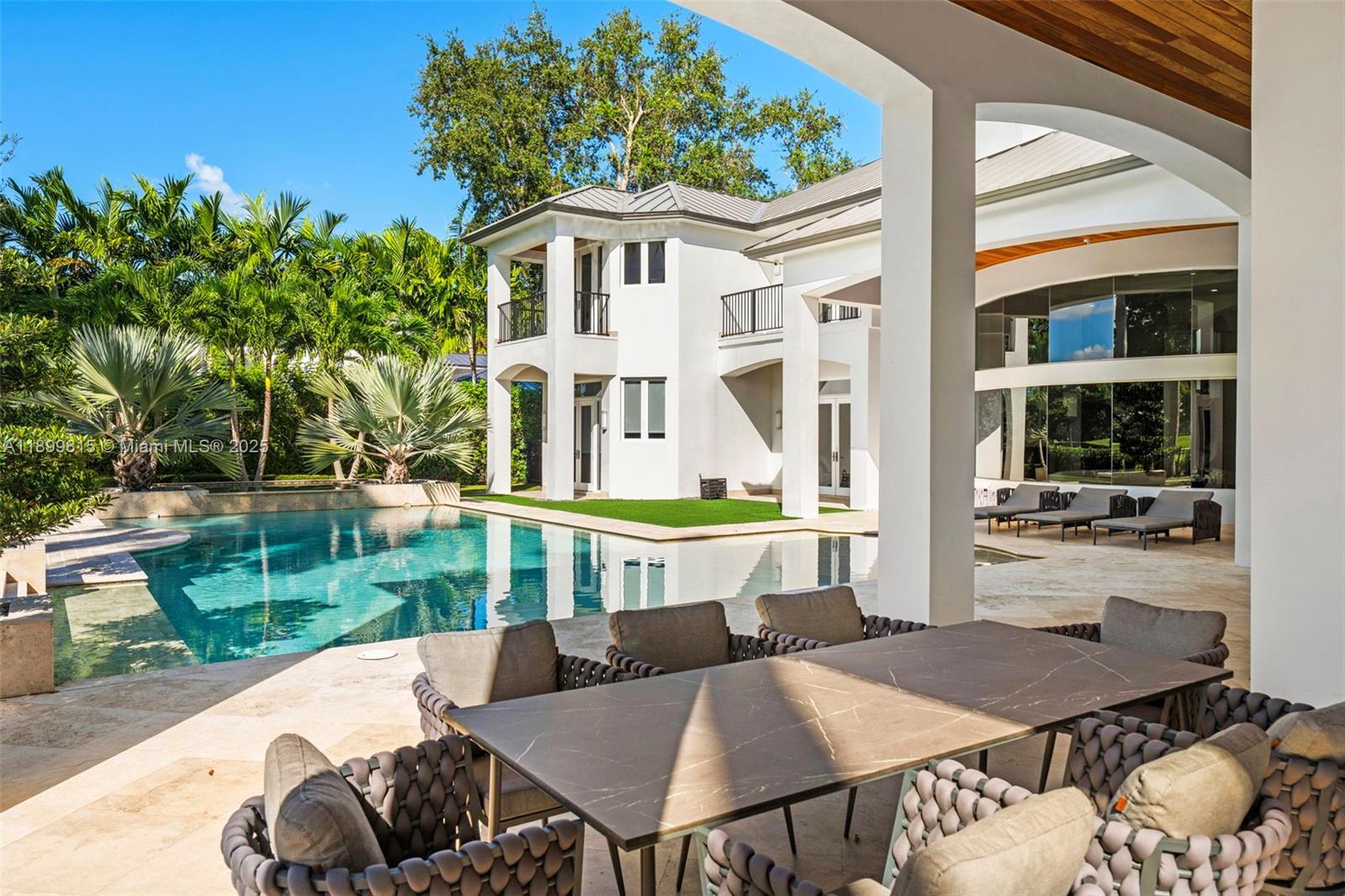 2800 NE 40th St, Fort Lauderdale FL 33308