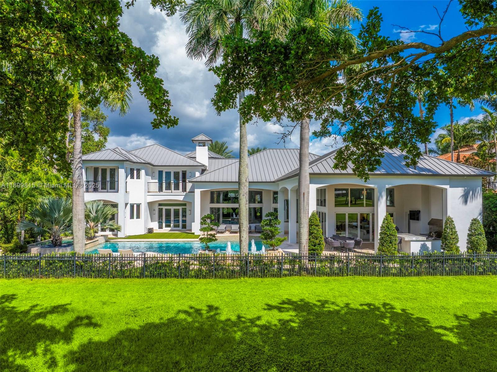 2800 NE 40th St, Fort Lauderdale FL 33308