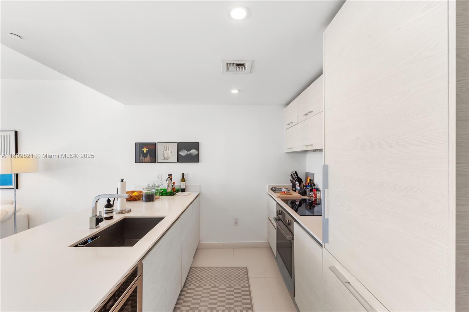 1300 S Miami Ave #2803, Miami FL 33130