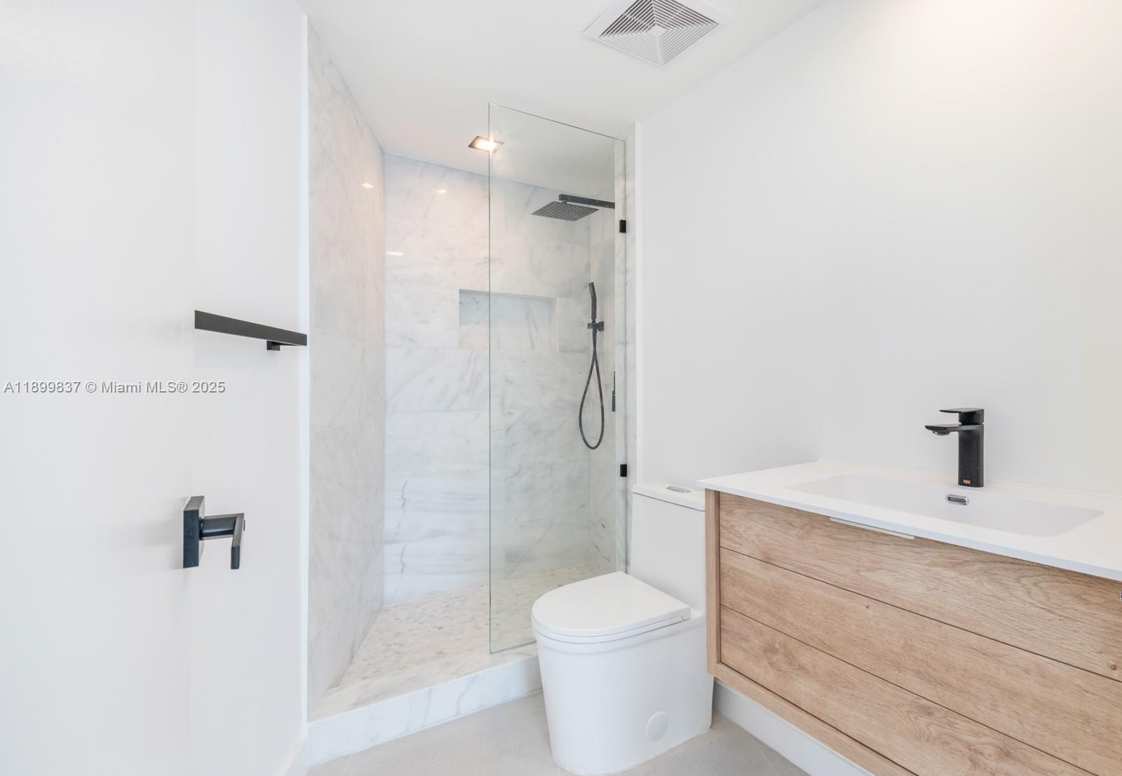1000 Island Blvd #2511, Aventura FL 33160