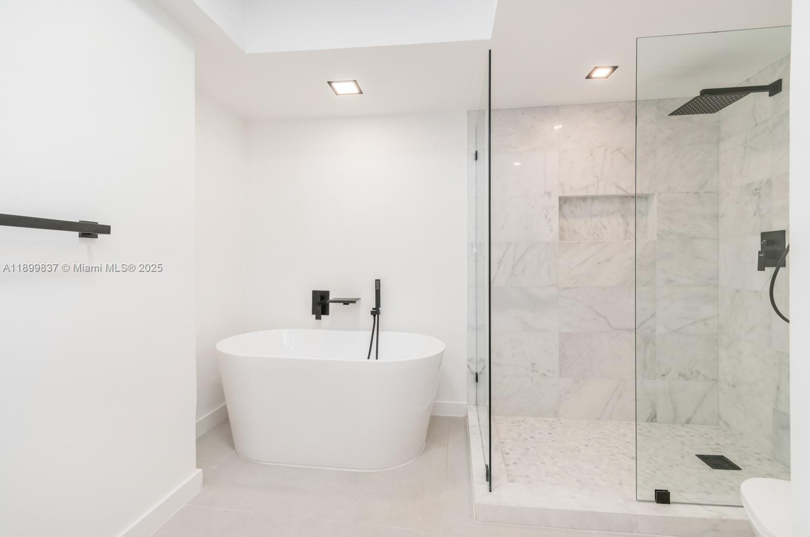 1000 Island Blvd #2511, Aventura FL 33160