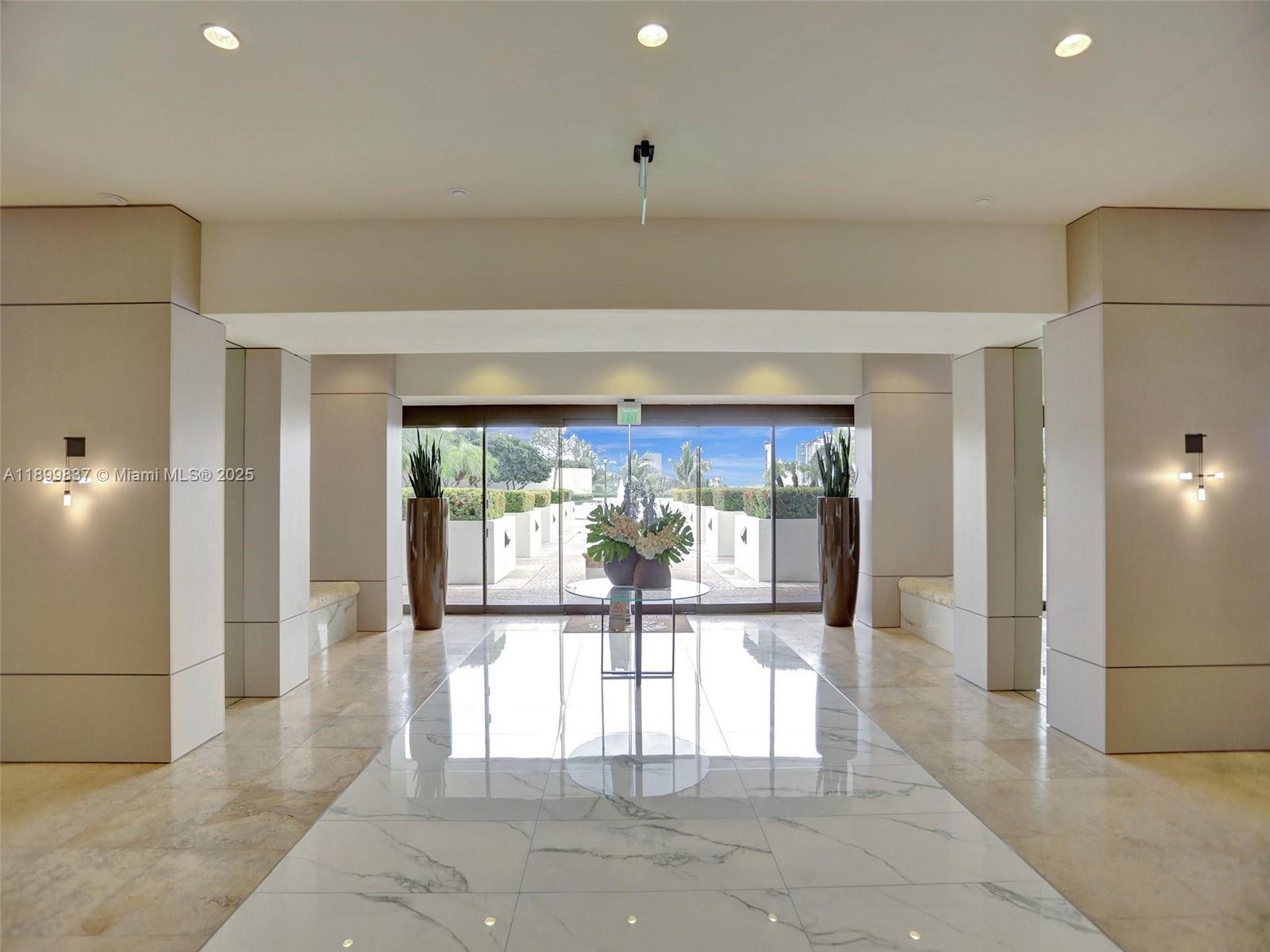 1000 Island Blvd #2511, Aventura FL 33160