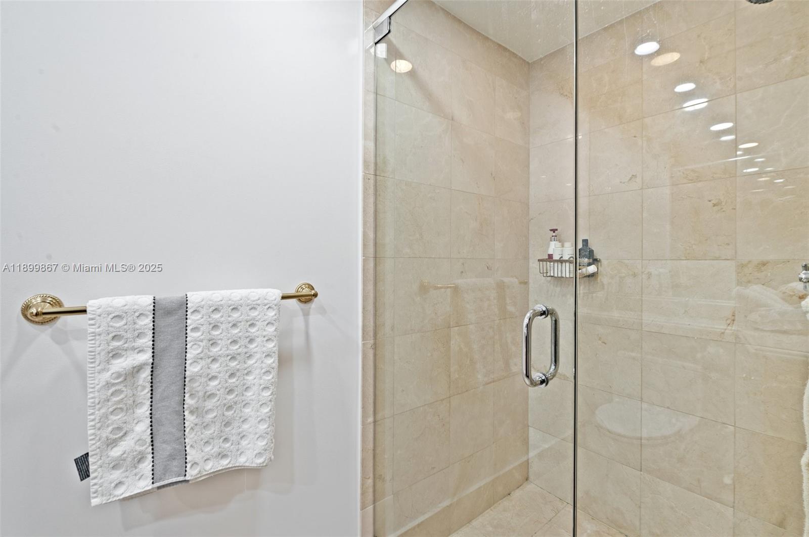 17875 Collins Ave #702, Sunny Isles Beach FL 33160