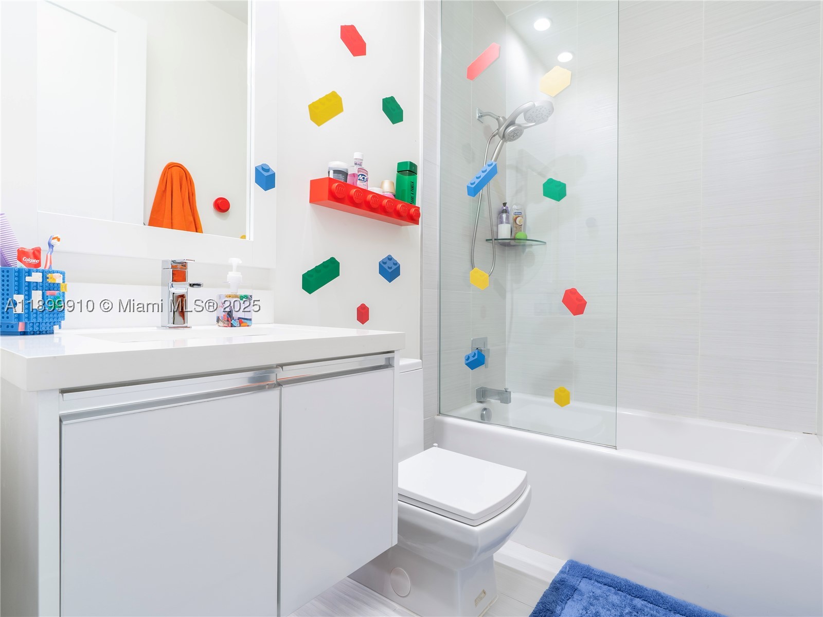 10245 NW 63rd Ter #206, Doral FL 33178