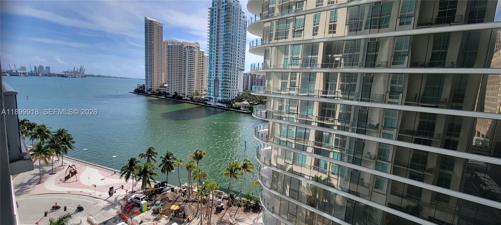 300 S Biscayne Blvd #L-1004, Miami FL 33131