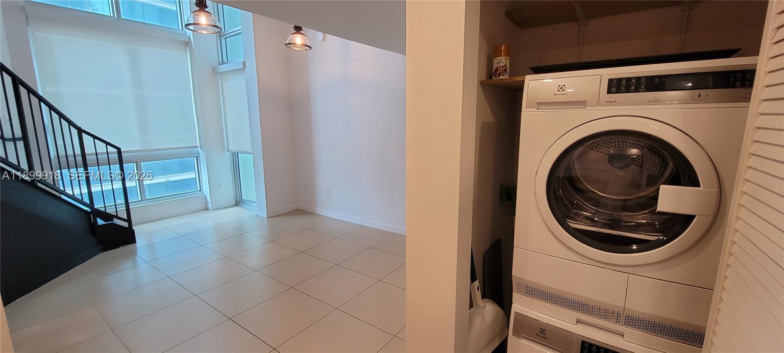 300 S Biscayne Blvd #L-1004, Miami FL 33131