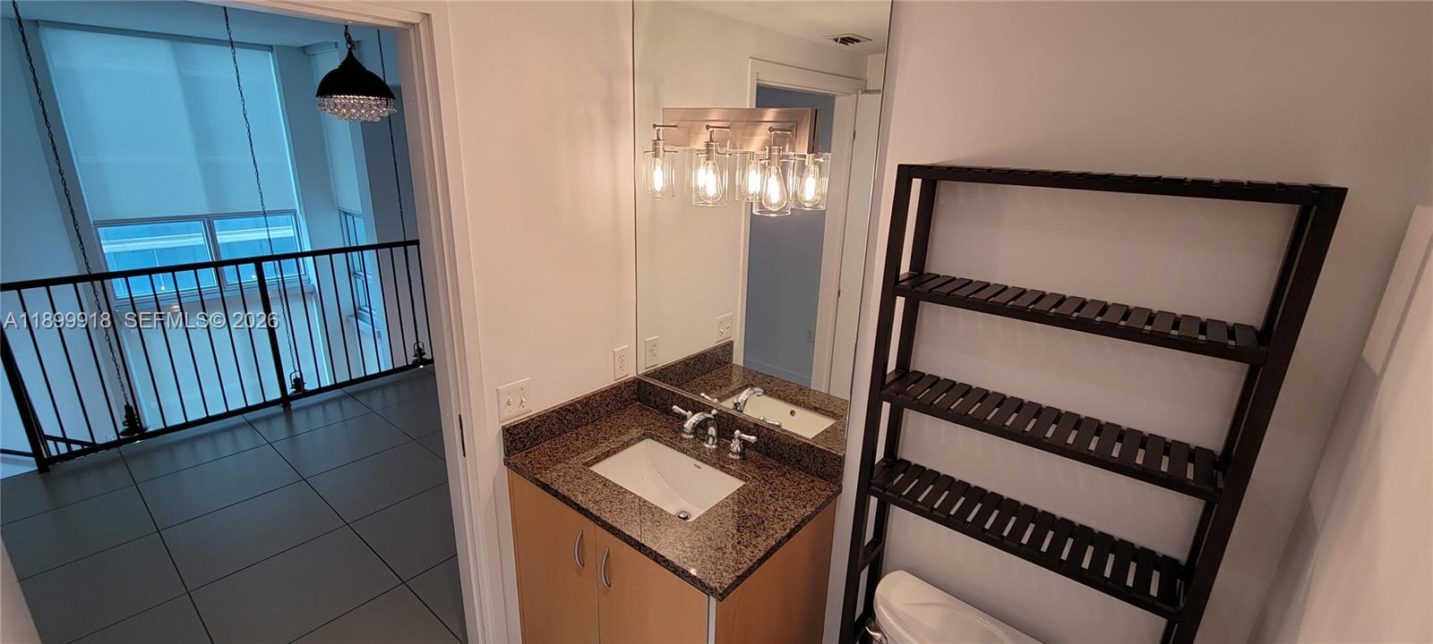 300 S Biscayne Blvd #L-1004, Miami FL 33131
