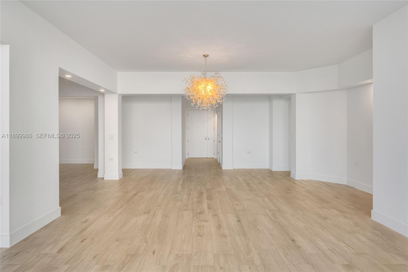 848 Brickell Key Dr #204, Miami FL 33131