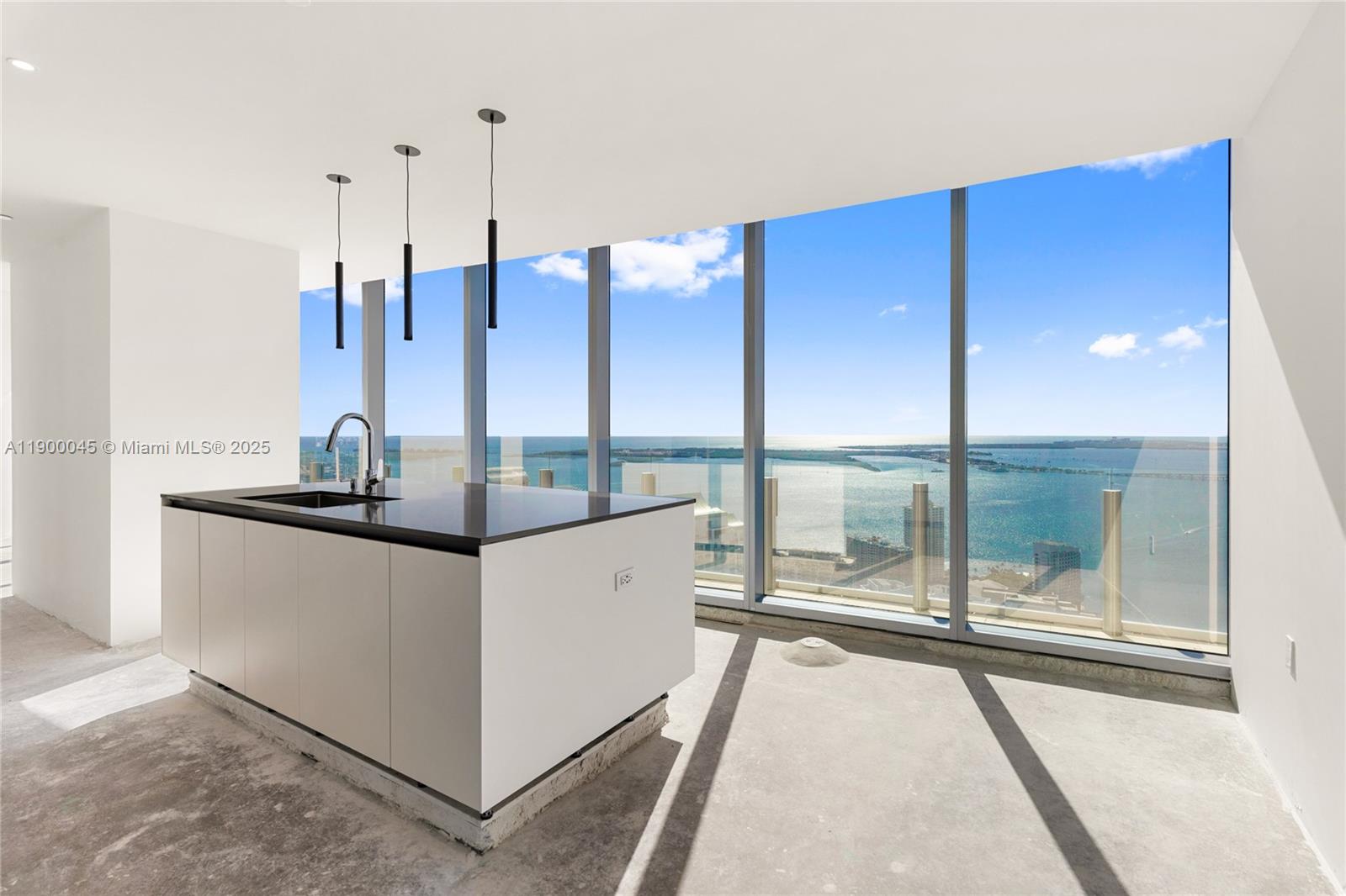 300 Biscayne Boulevard Way #5201E, Miami FL 33131
