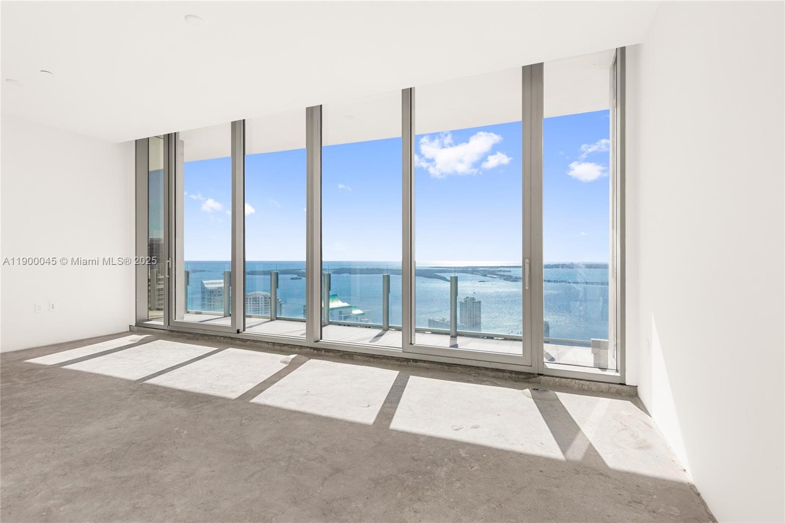 300 Biscayne Boulevard Way #5201E, Miami FL 33131
