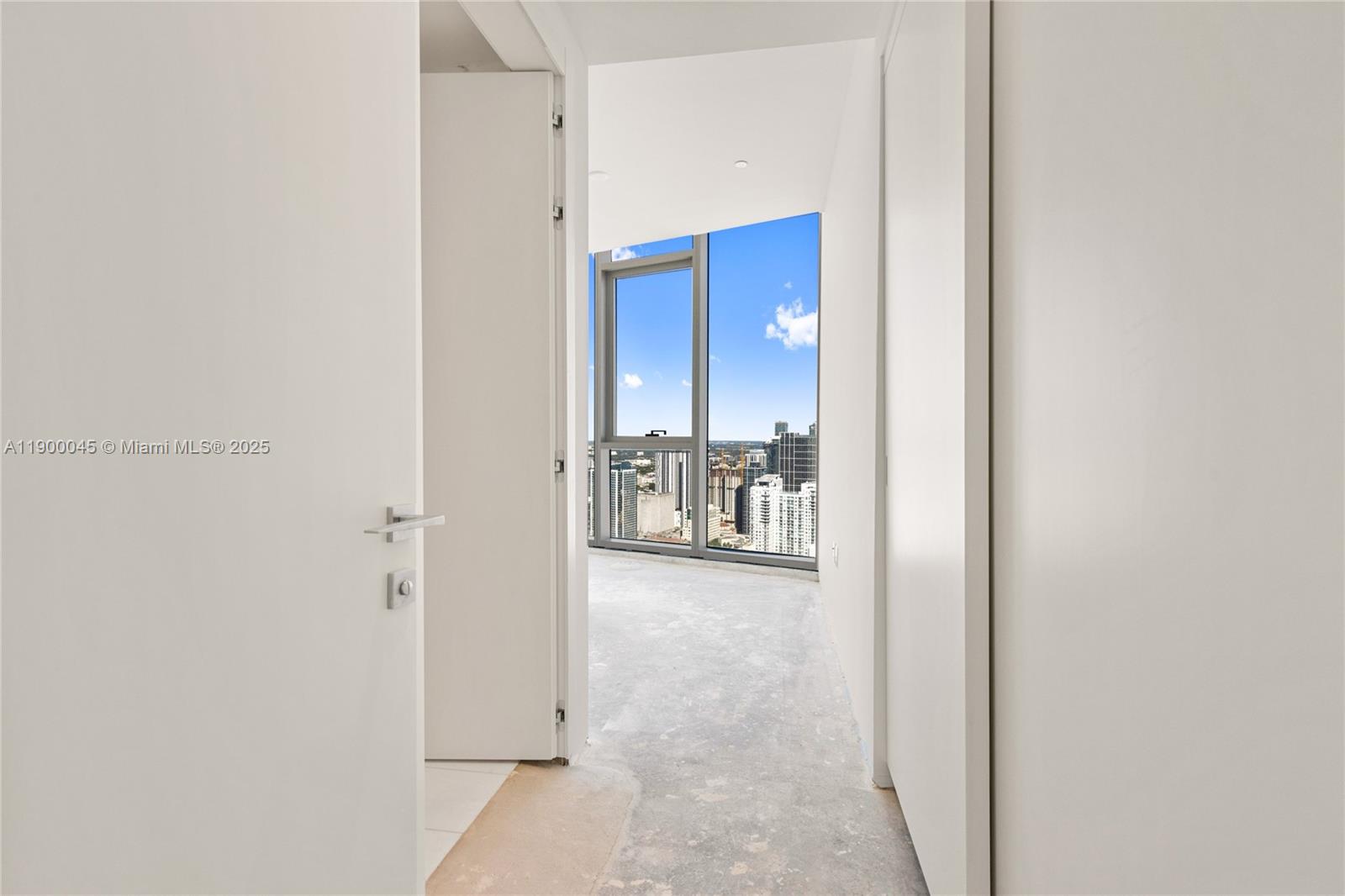 300 Biscayne Boulevard Way #5201E, Miami FL 33131