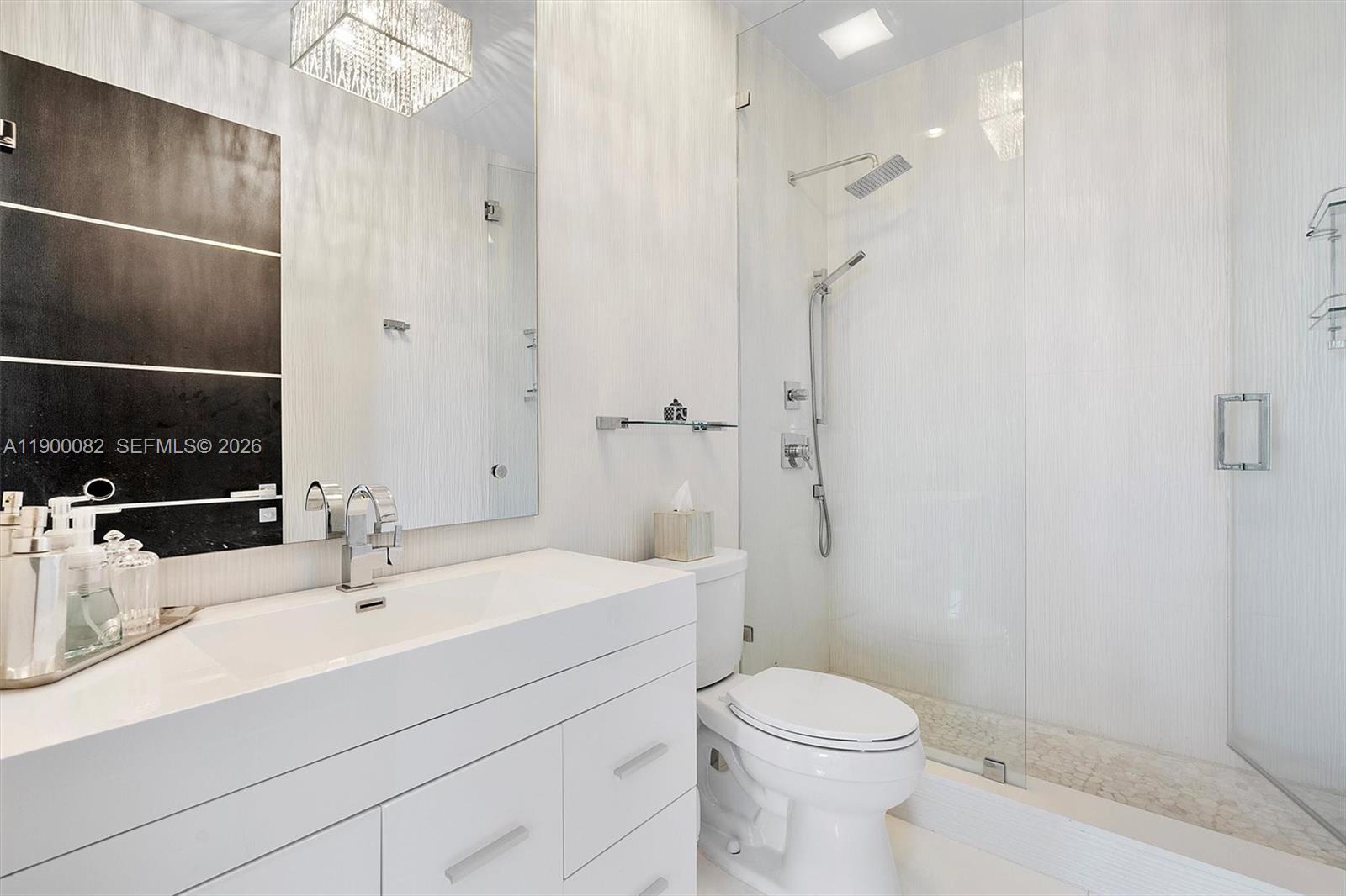 900 Brickell Key Blvd #3103, Miami FL 33131