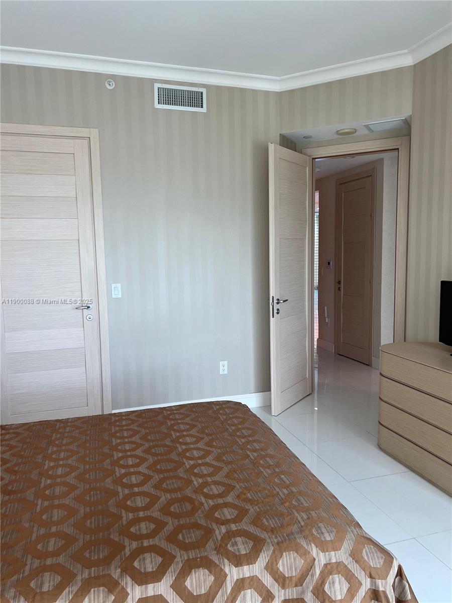 16051 Collins Ave #3001, Sunny Isles Beach FL 33160