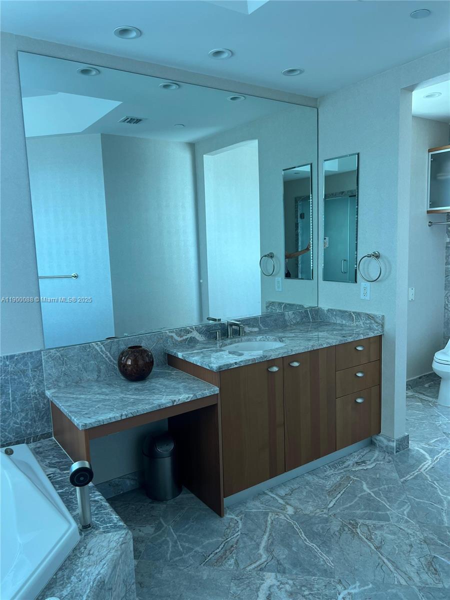 16051 Collins Ave #3001, Sunny Isles Beach FL 33160