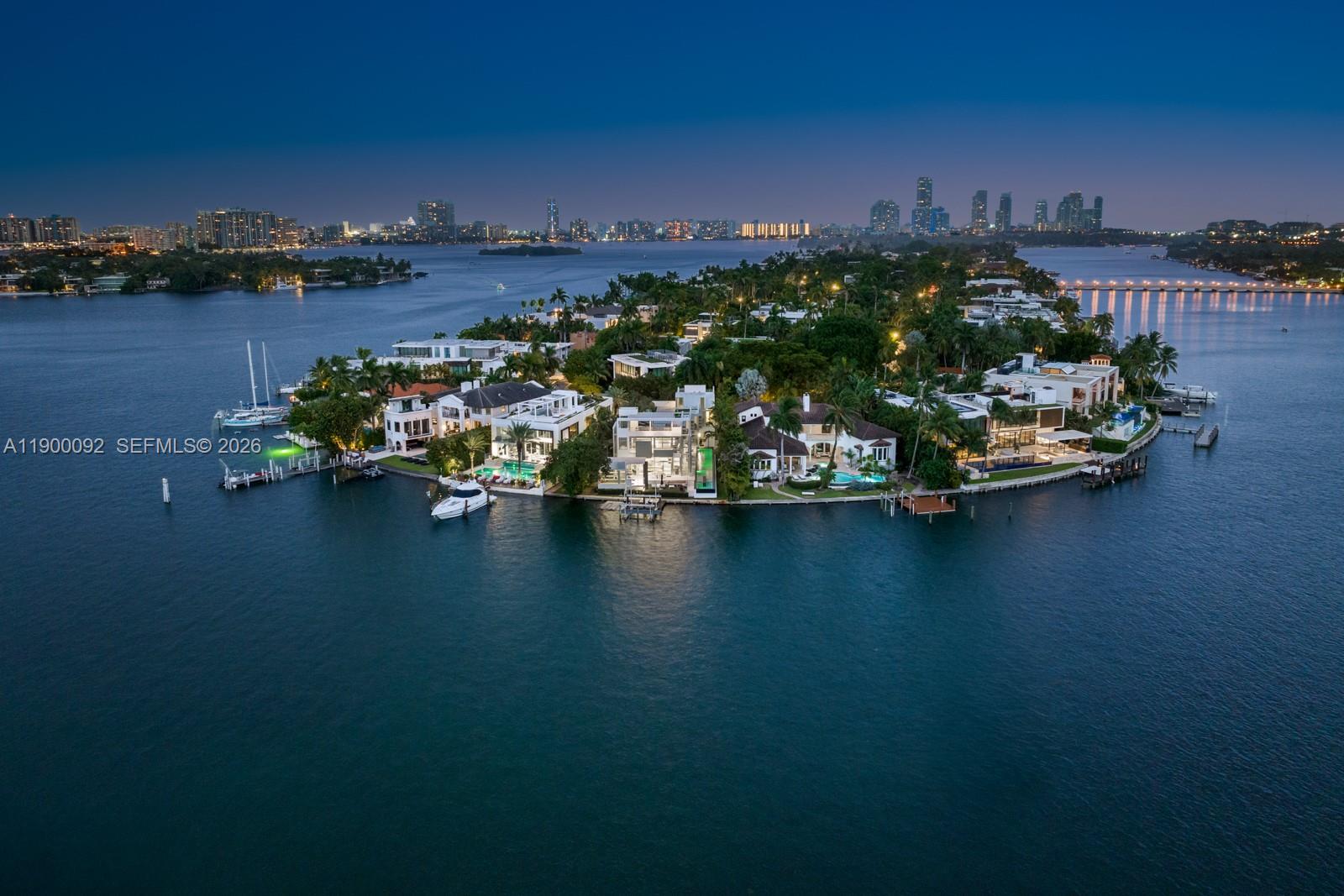 440 S Hibiscus Dr, Miami Beach FL 33139