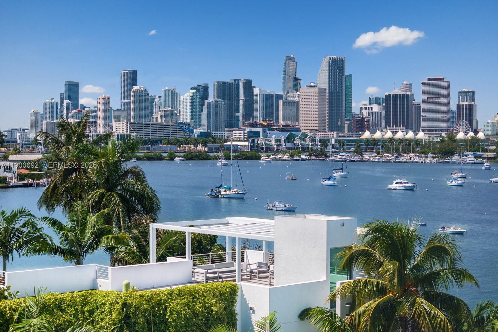 440 S Hibiscus Dr, Miami Beach FL 33139