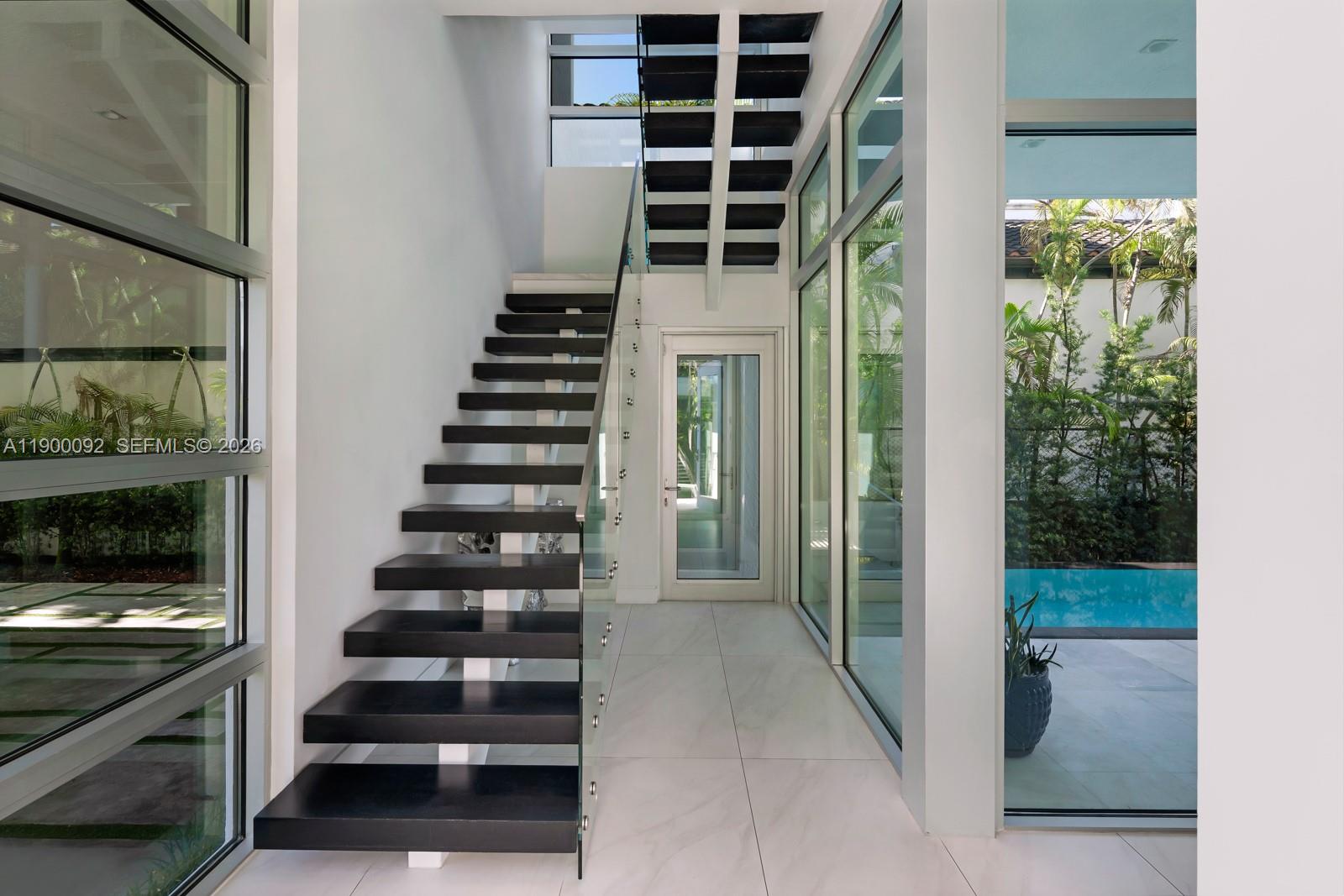 440 S Hibiscus Dr, Miami Beach FL 33139