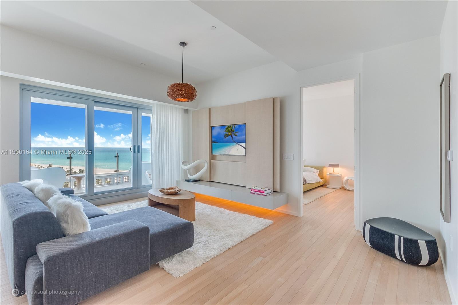 2901 COLLINS AV #1207, Miami FL 33140