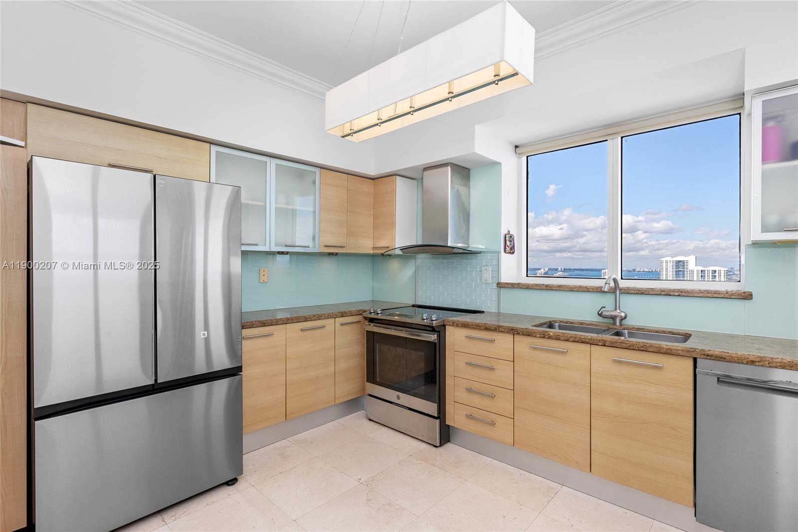 650 West Ave #PH12, Miami Beach FL 33139