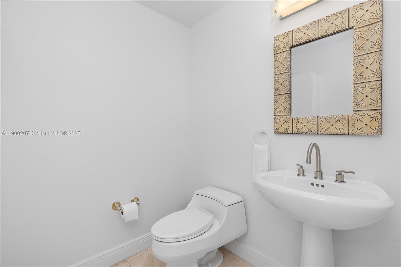 650 West Ave #PH12, Miami Beach FL 33139